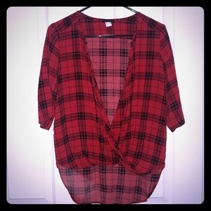 Red/black plaid fashion top